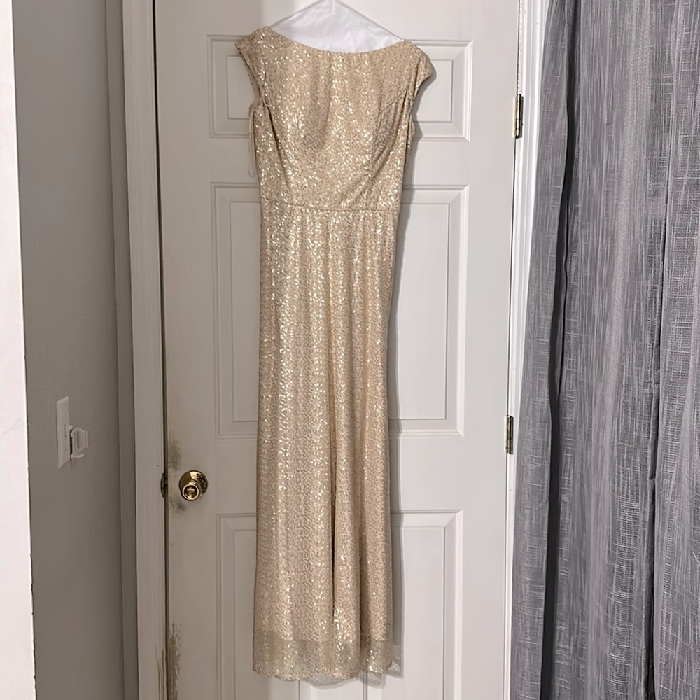 Good evening dress. I’m 5”2. Low heel perfect
